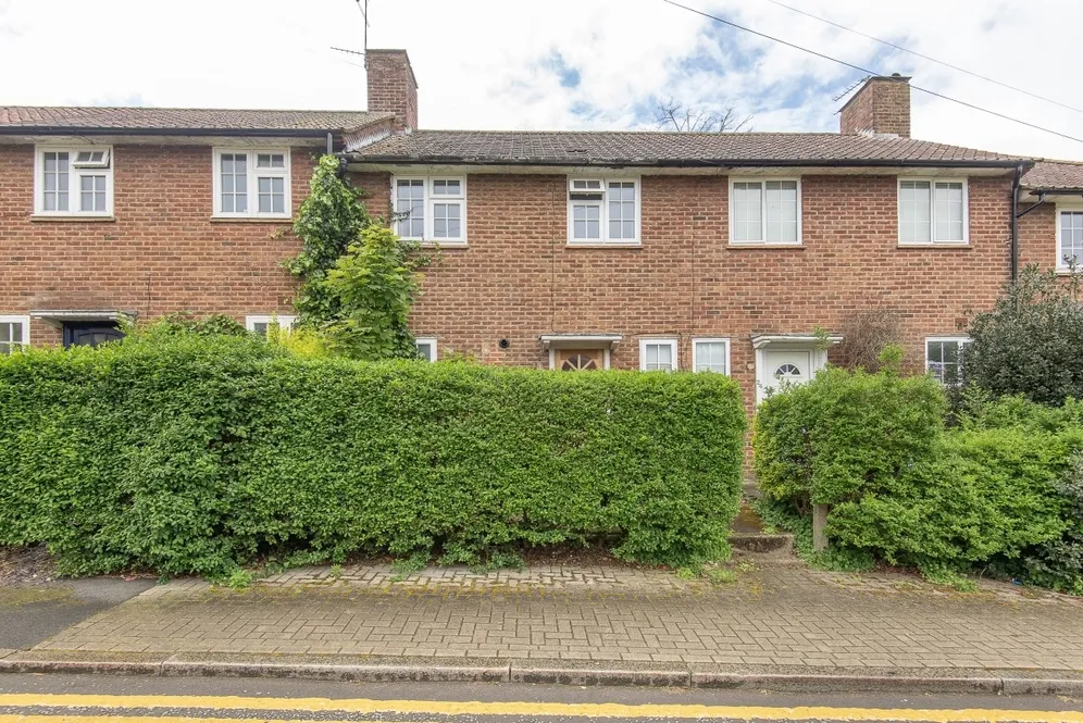 Greenstead Gardens London SW15 photo 12