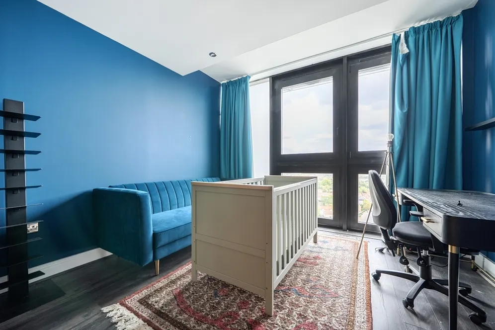 Kingsway London N12 photo 15