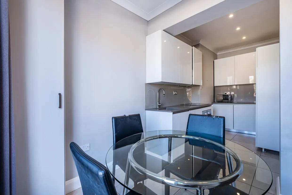 Ovington Square Knightsbridge SW3 photo 6