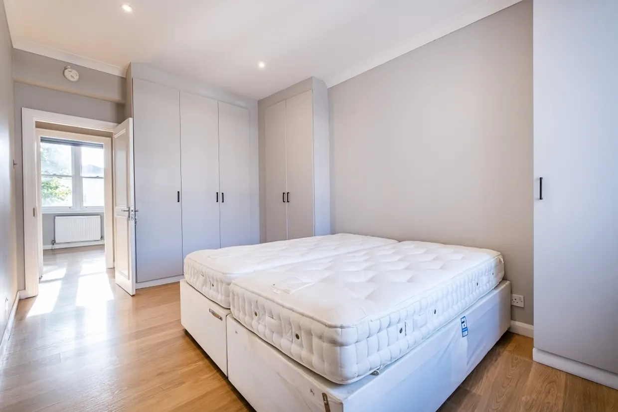 Ovington Square Knightsbridge SW3 photo 12