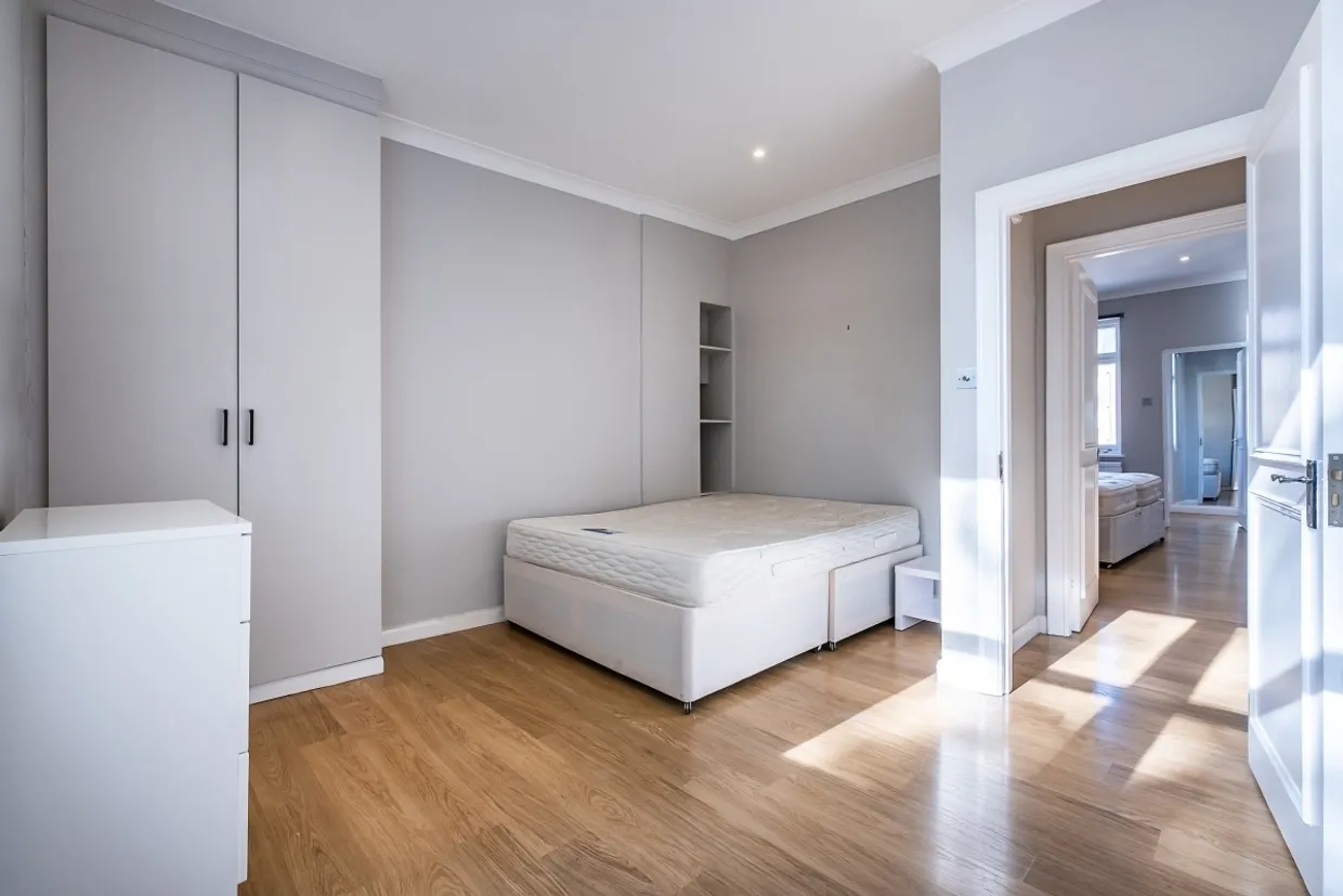 Ovington Square Knightsbridge SW3 photo 14