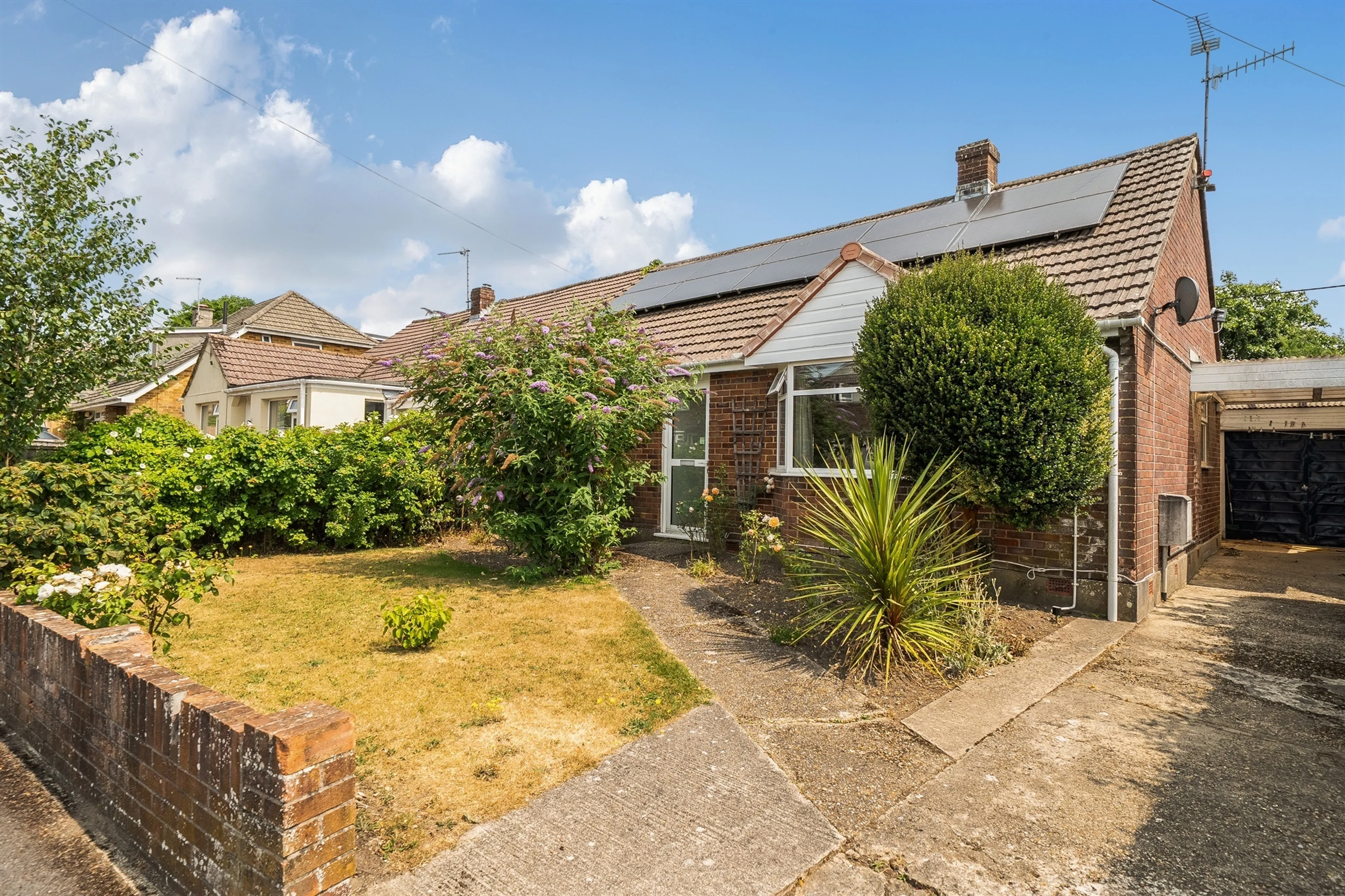 Property photo 0