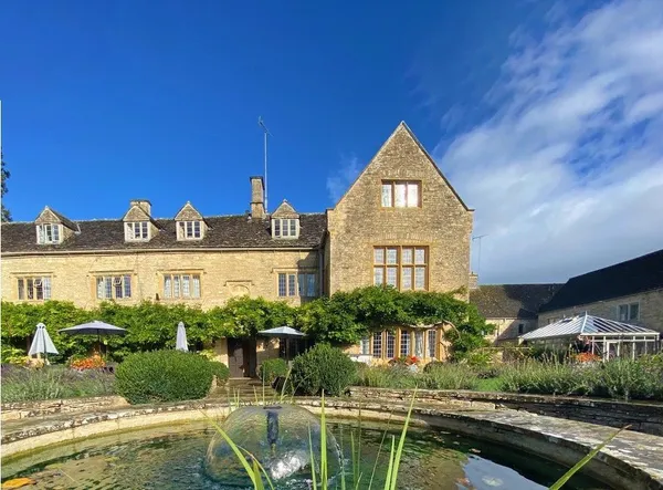 Station Road, Shipton-under-Wychwood, Chipping Norton, Oxfordshire, OX7