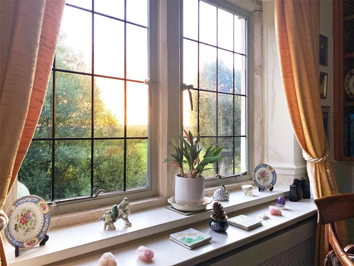 Station Road, Shipton-under-Wychwood, Chipping Norton, Oxfordshire, OX7