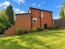Springbank Crescent, Leeds thumb 3