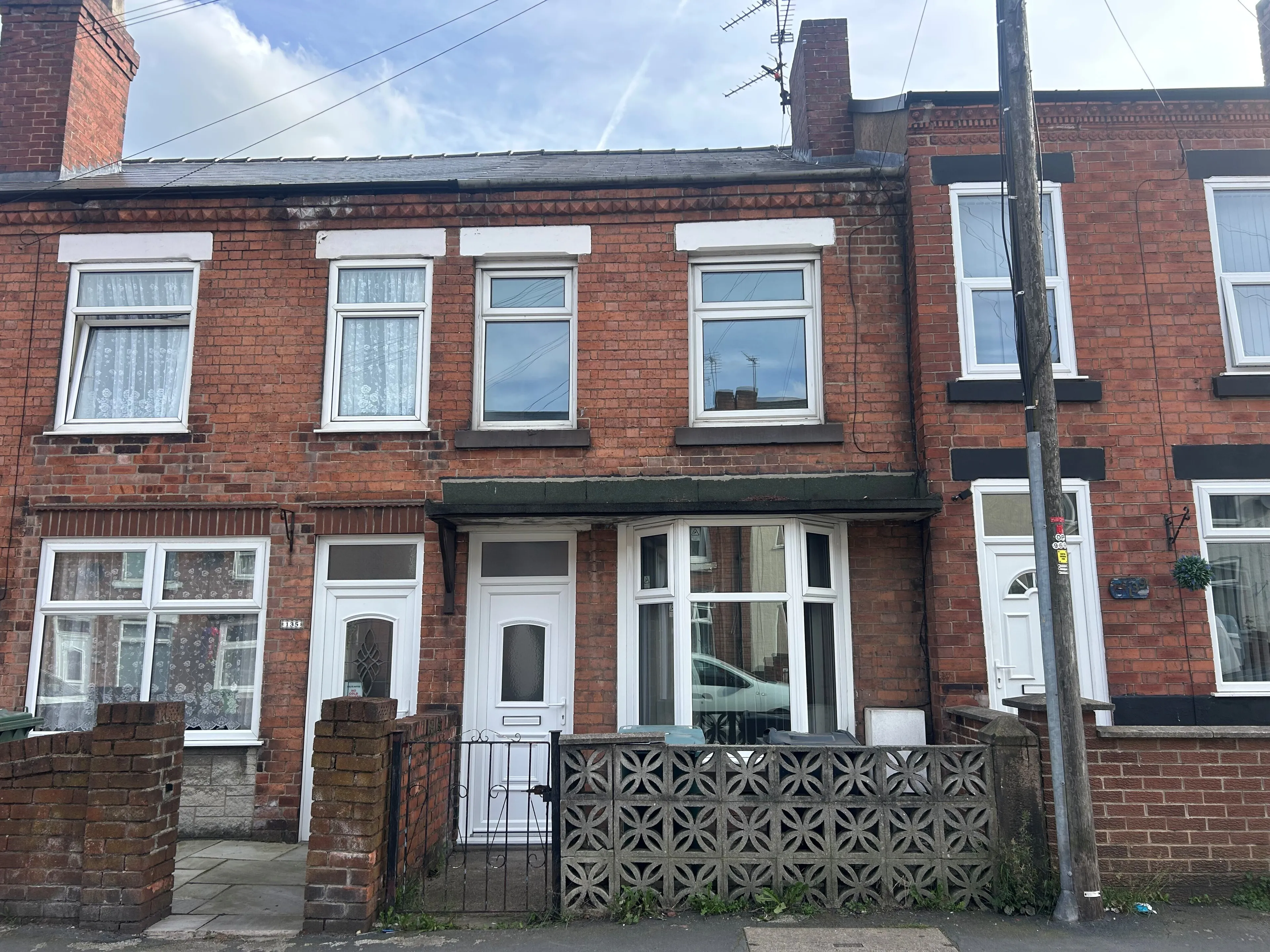 Property photo 0