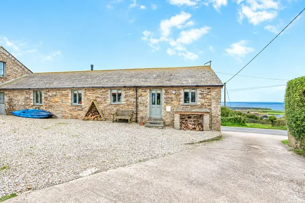 Upton Farm, Trebarwith Road, Delabole...