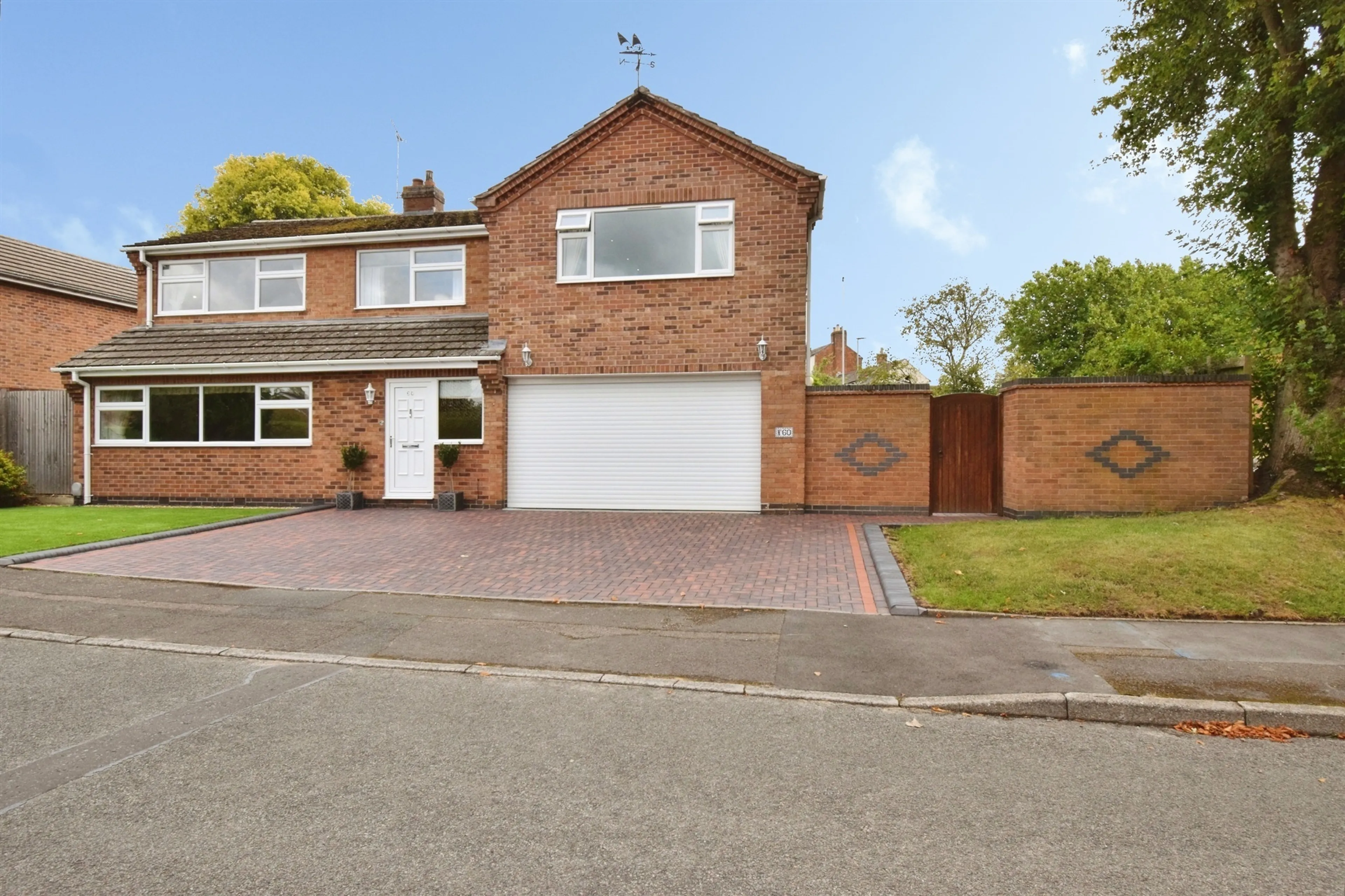 Property at Hollies Way, Thurnby, Leicester