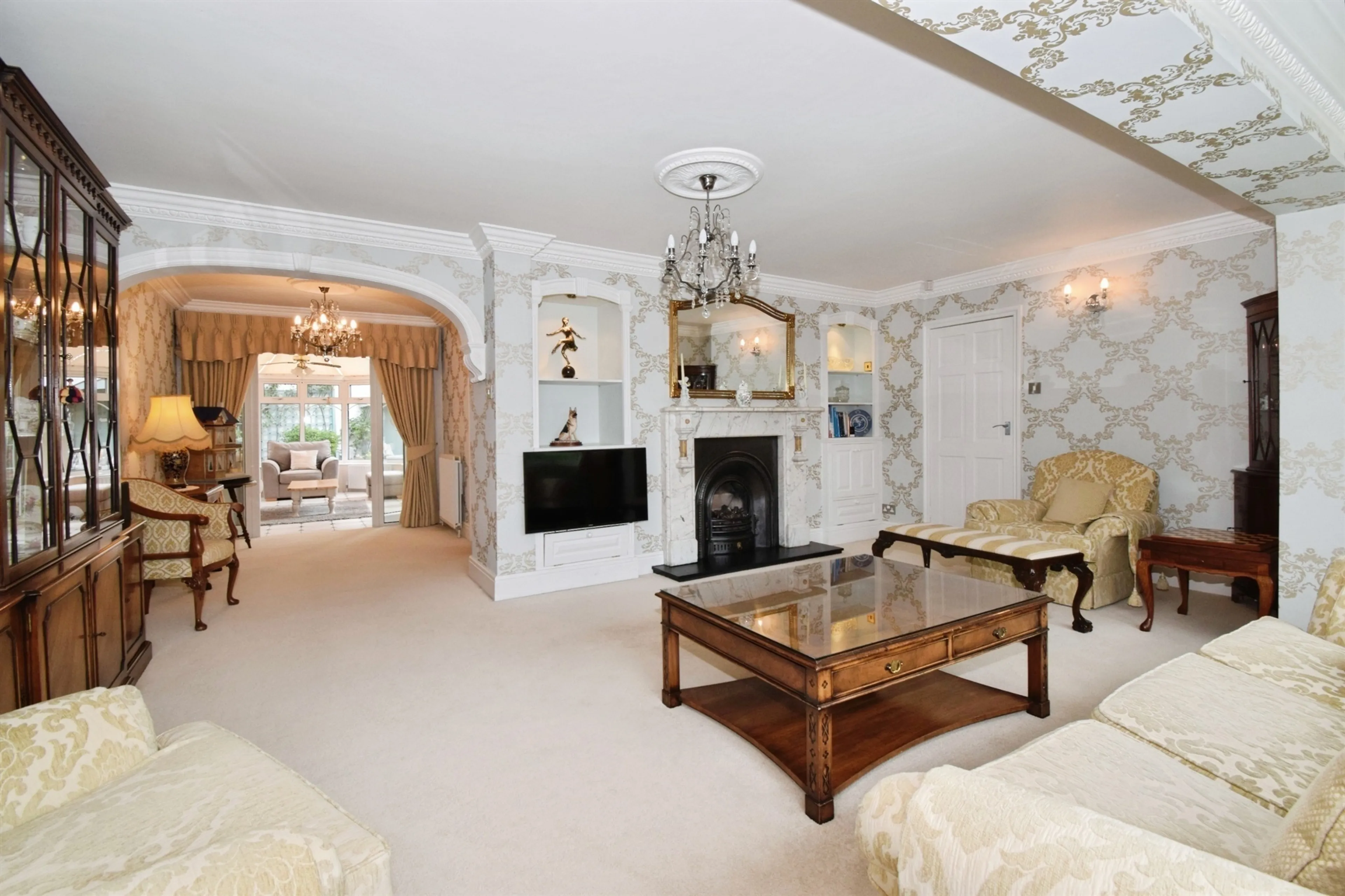 Property at Hollies Way, Thurnby, Leicester