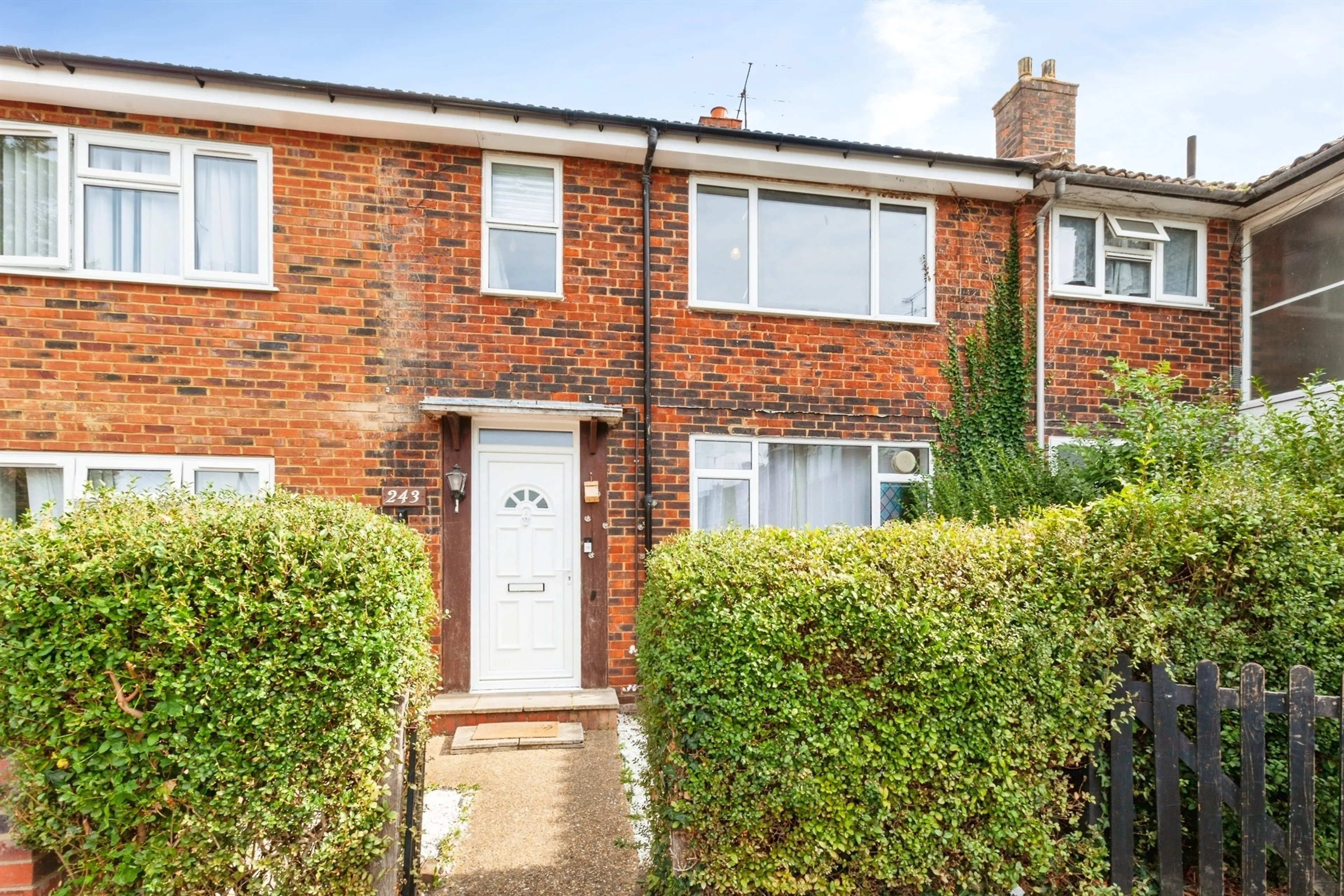 Property at Long Furlong Drive, SLOUGH