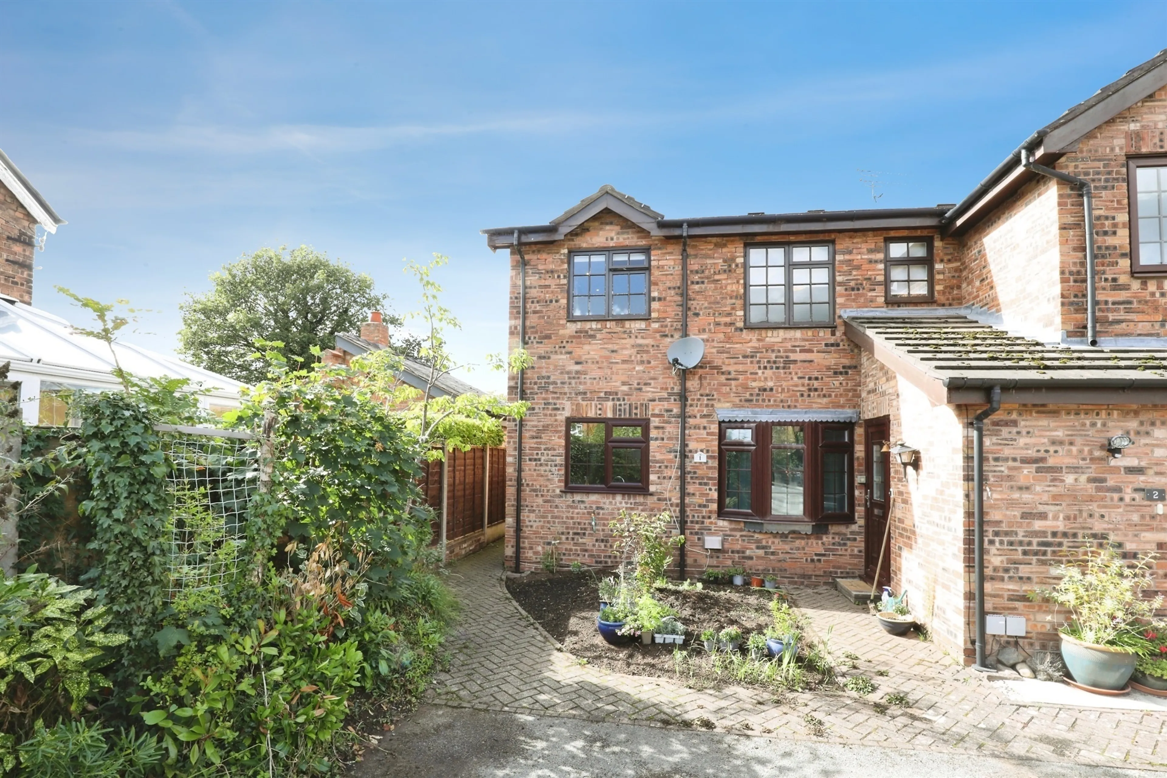 Property at Weaverham Road, Sandiway, Northwich