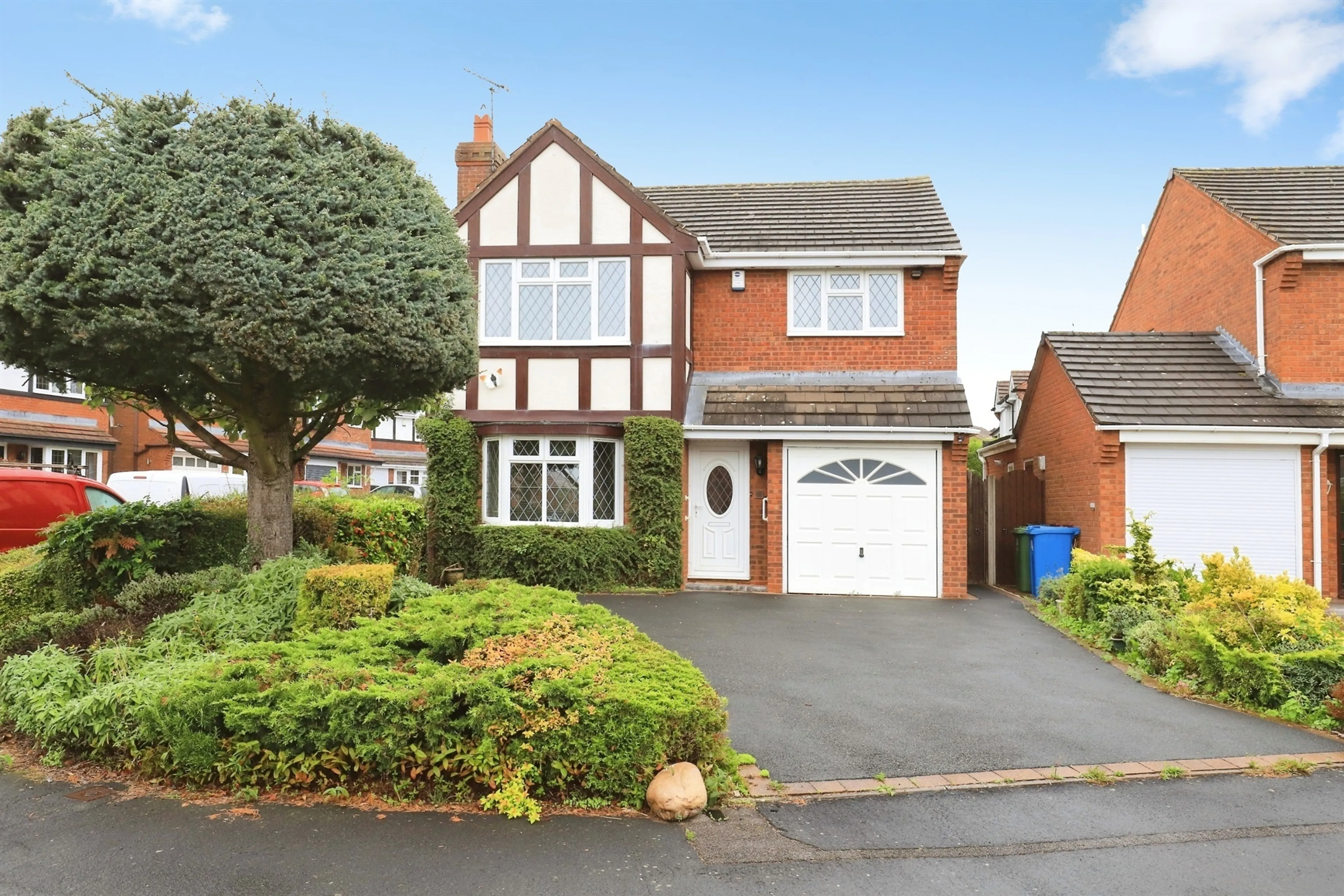 Property at Campion Drive, Featherstone, Wolverhampton