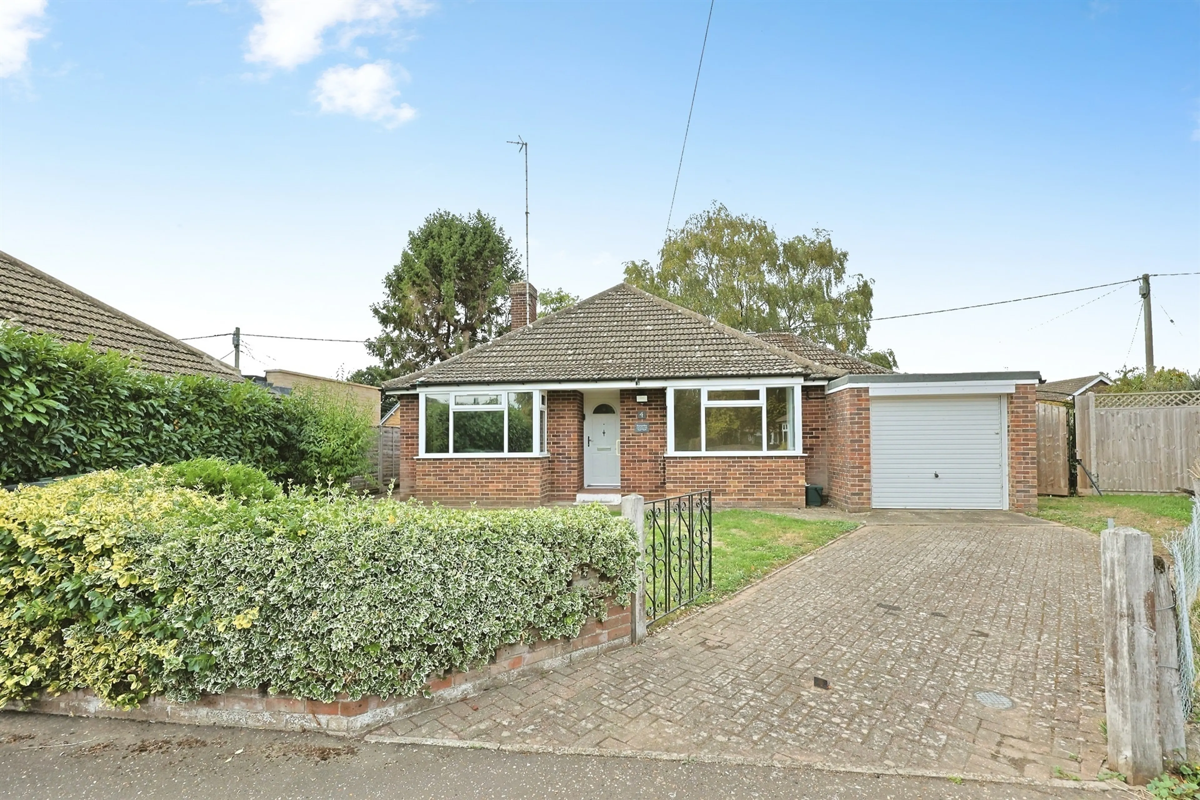 Property at Breck Farm Close, Taverham, Norwich