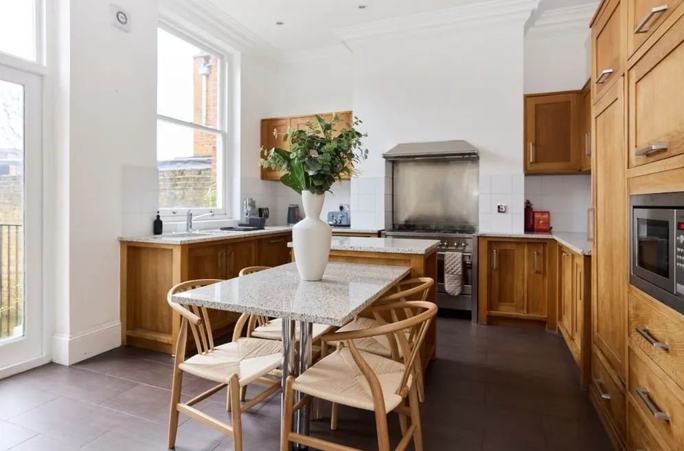 Rudall Crescent London NW3 photo 6