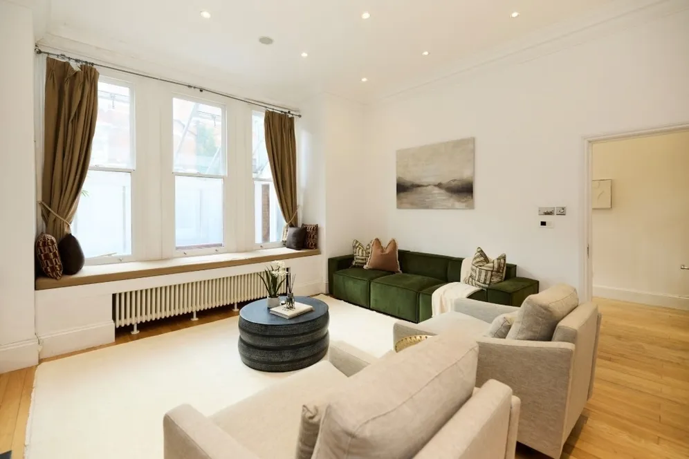 Rudall Crescent London NW3 photo 18