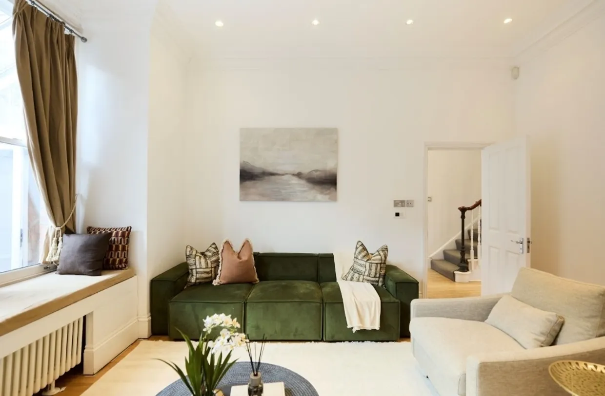 Rudall Crescent London NW3 photo 21