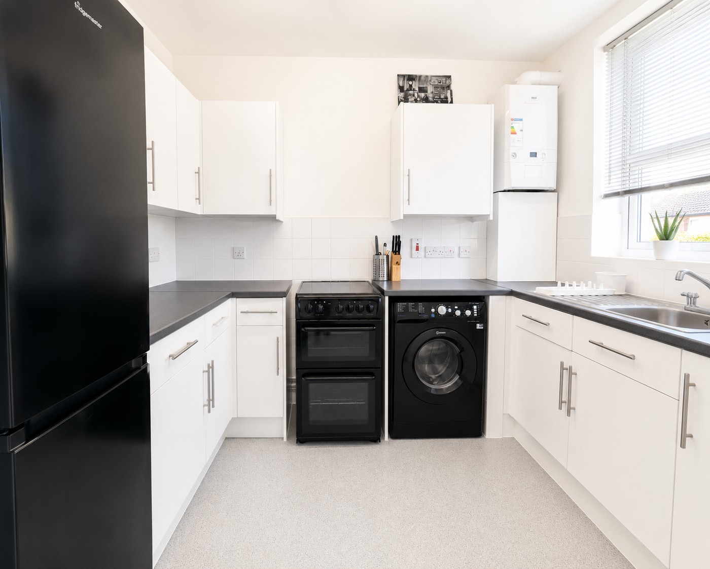 One Bedroom Duplex Flat Redhill Street NW1 Image 2