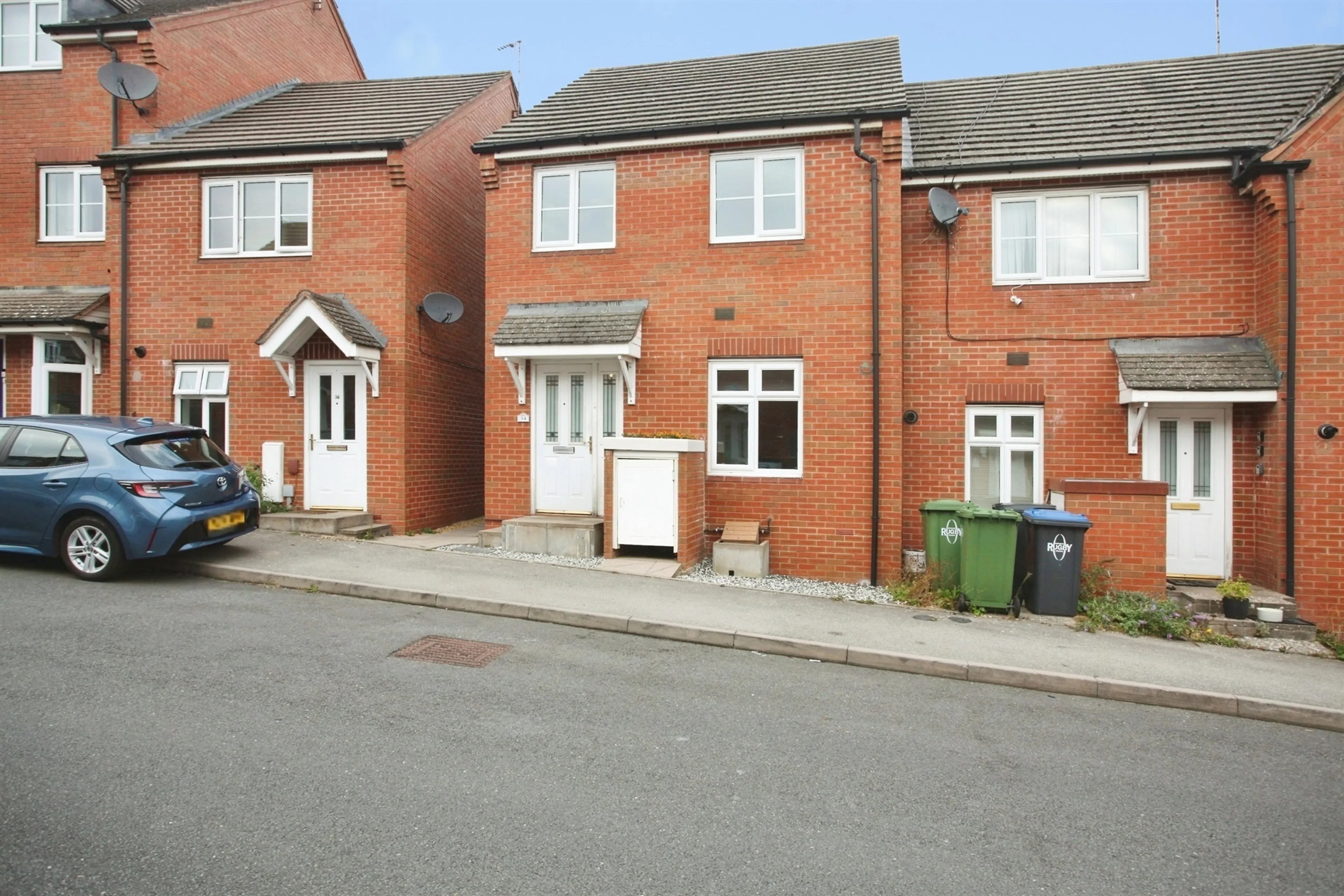 Property at Stowe Drive, Rugby