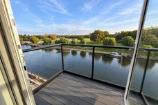 303 Engine House, Fletton Quays, Peterborough