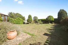 Hay Barn Meadow, Woolpit, Bury St. Edmunds