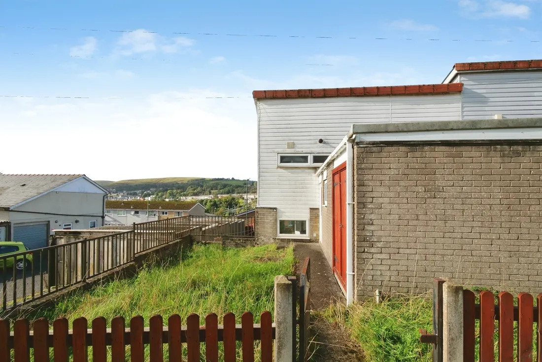 Property photo 30