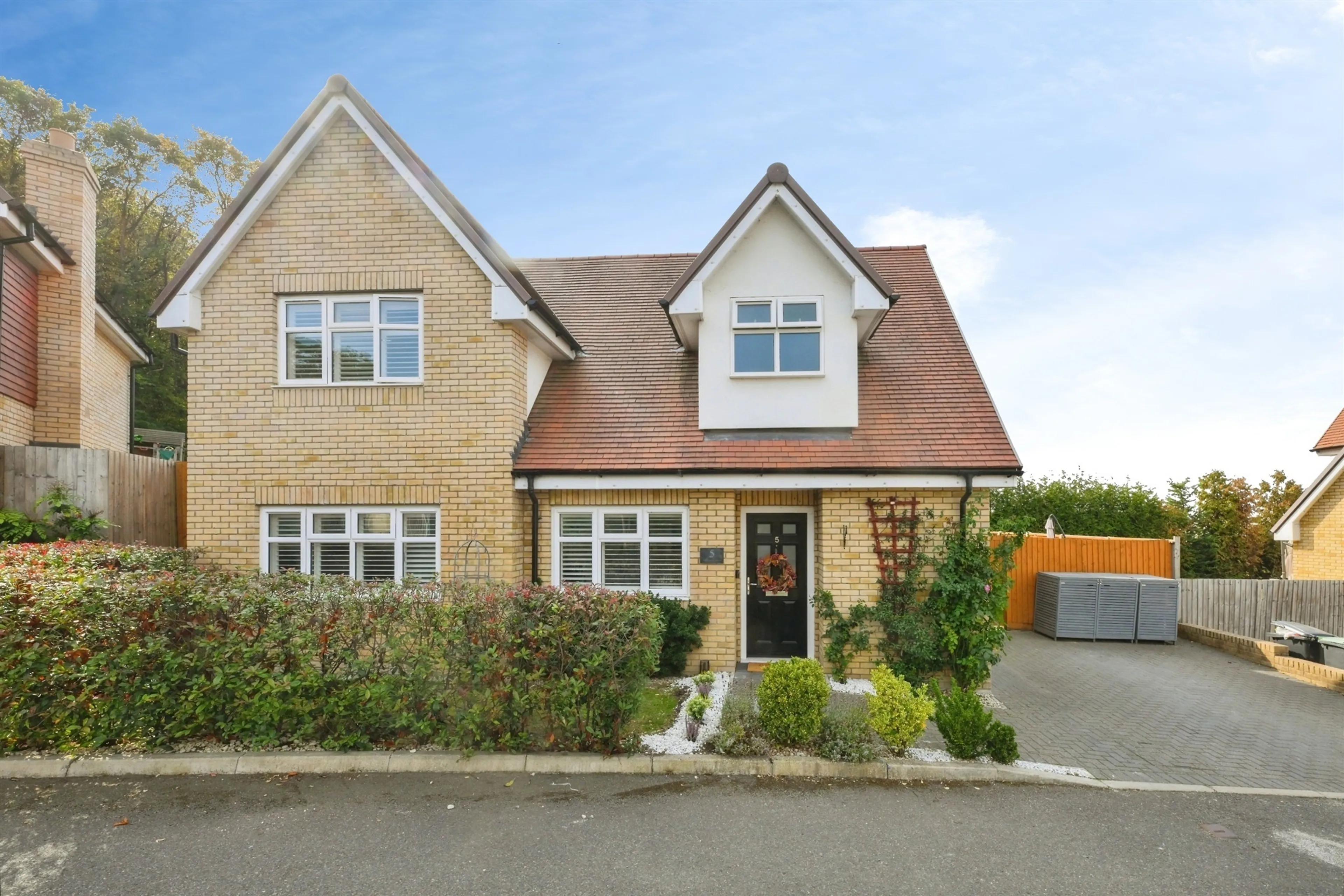 Property at Greenview Grove, Waltham Abbey