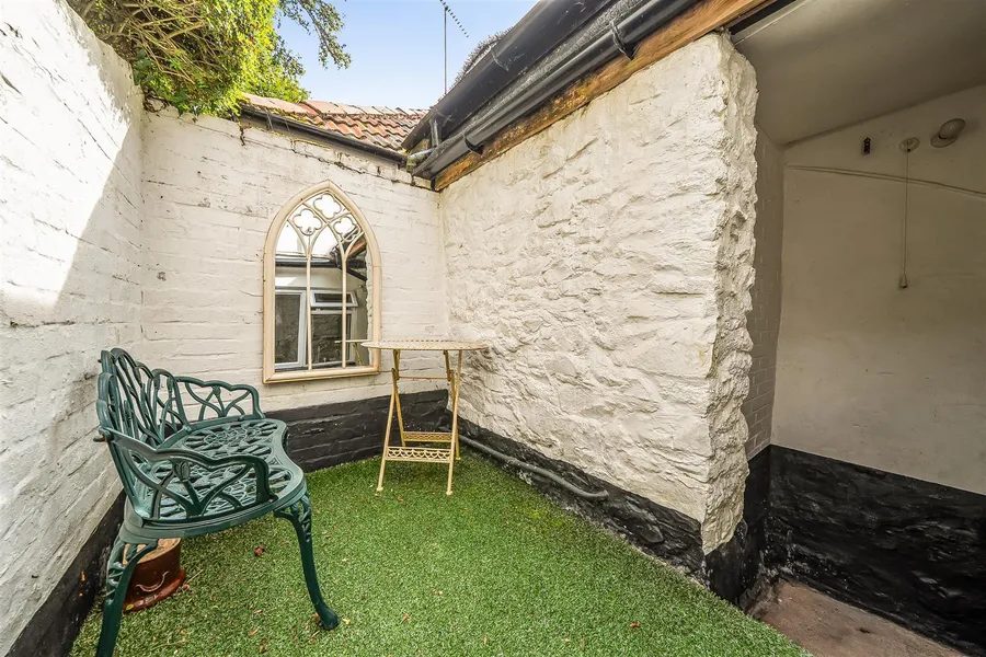 Property Image 5