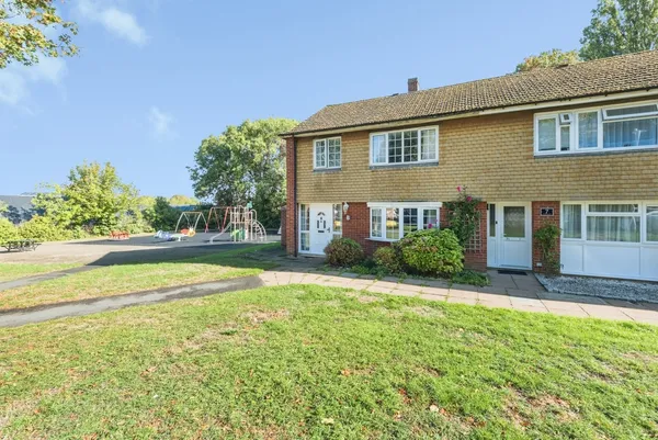 St. Georges Way, Wolverton, Milton Ke...