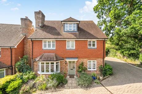Maple Close, Tonbridge, TN10