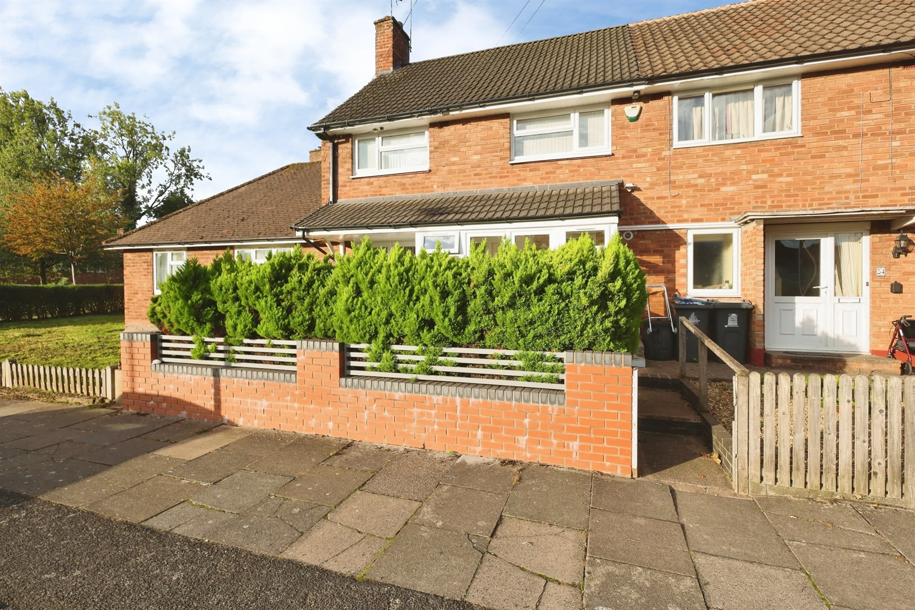 Property photo 0