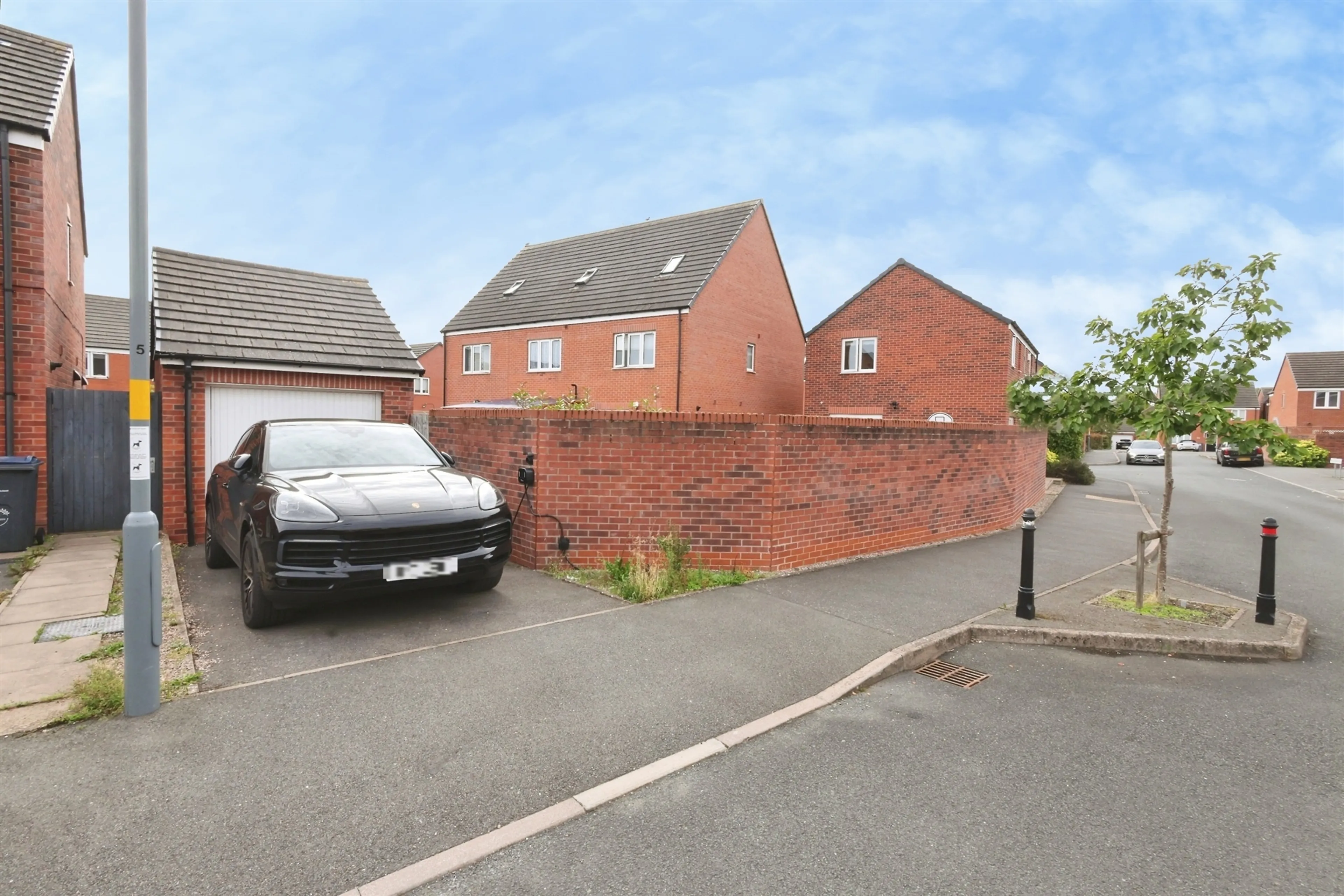 Property photo 33