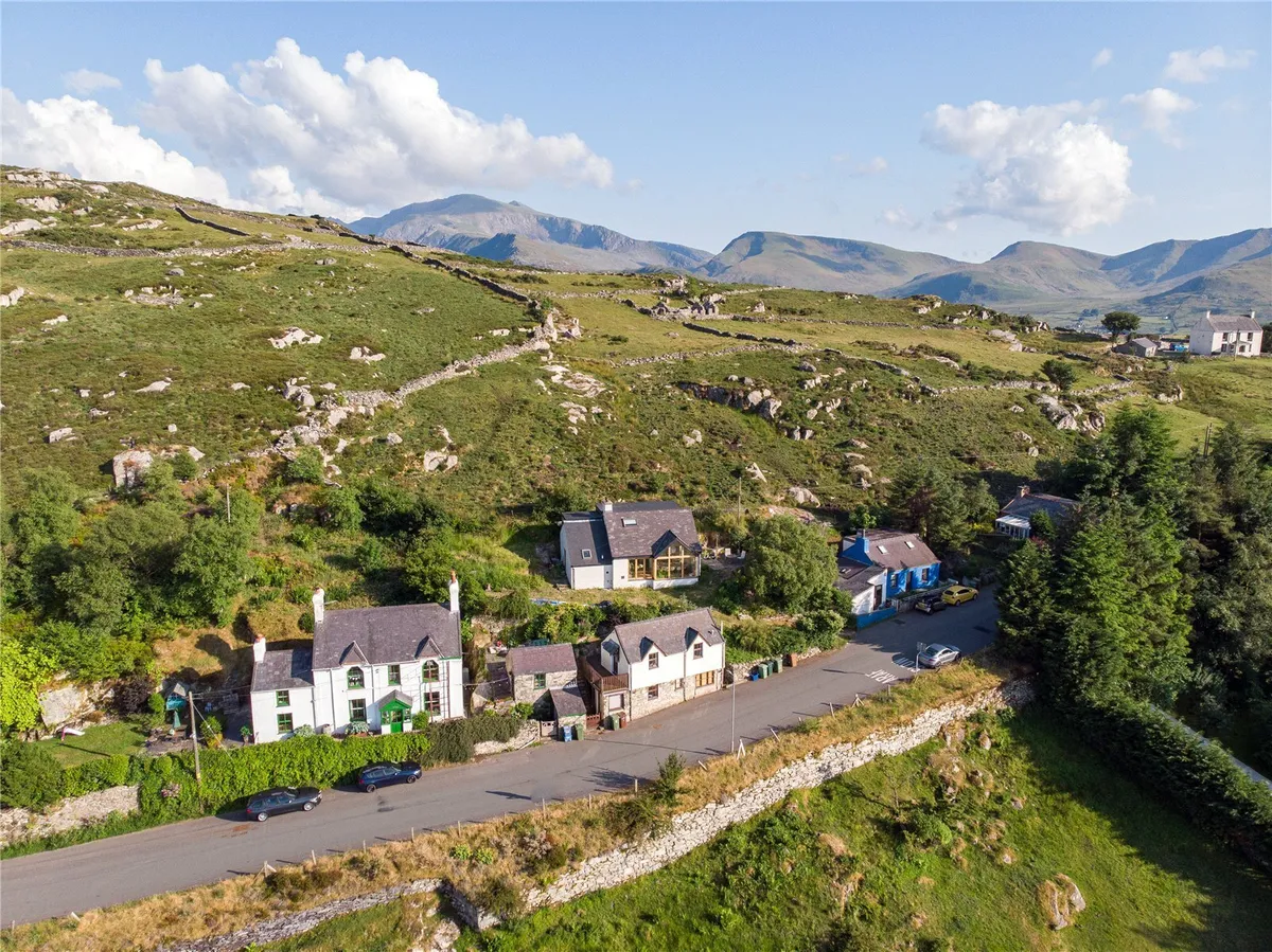 Gallt Y Foel, Caernarfon, Gwynedd, LL55