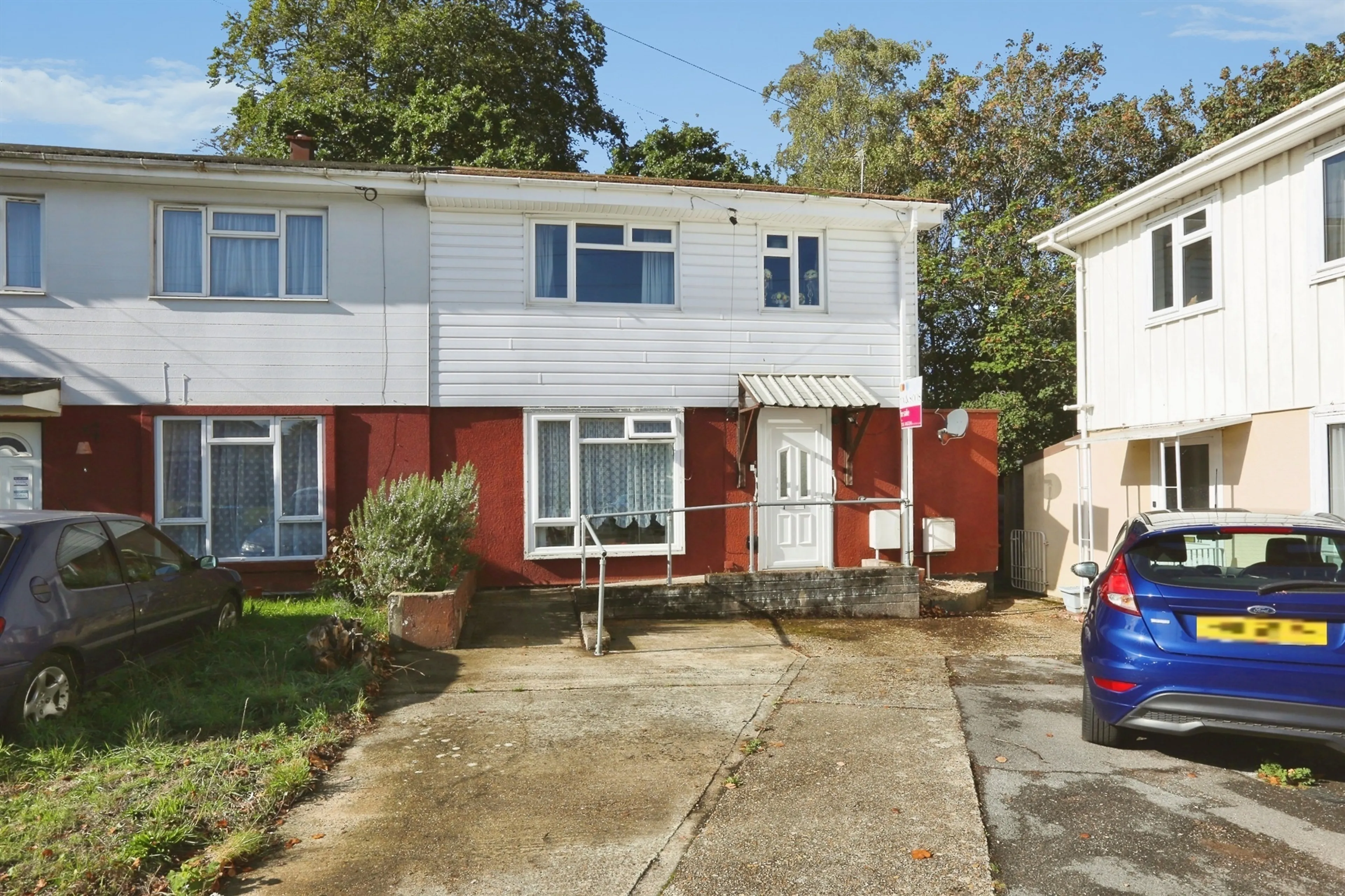 Property at Barnfield Close, Southampton