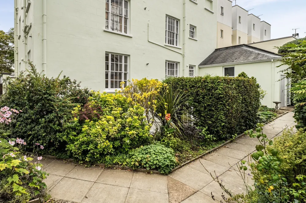 Vittoria Walk, Cheltenham, GL50 photo 10