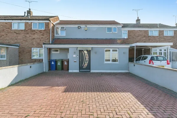 Wordsworth Close, Tilbury, Essex, RM18