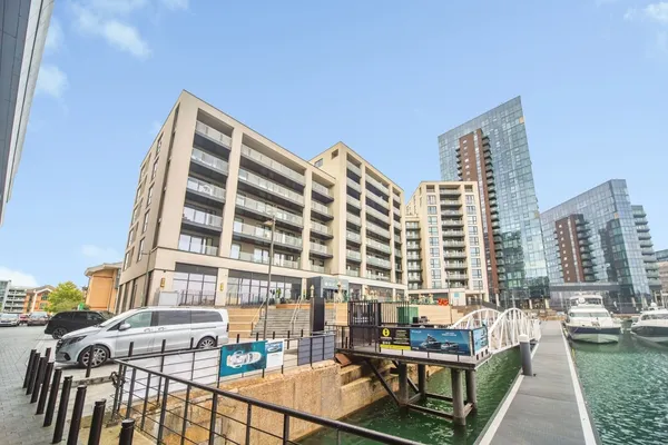 Maritime Walk, Ocean Village, Southam...