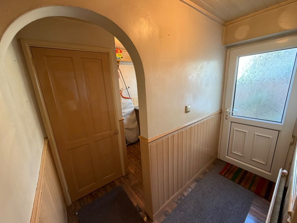 Birmingham Road, Ansley Village Image 6