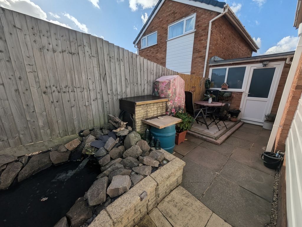 Norfolk Crescent , Nuneaton Image 20