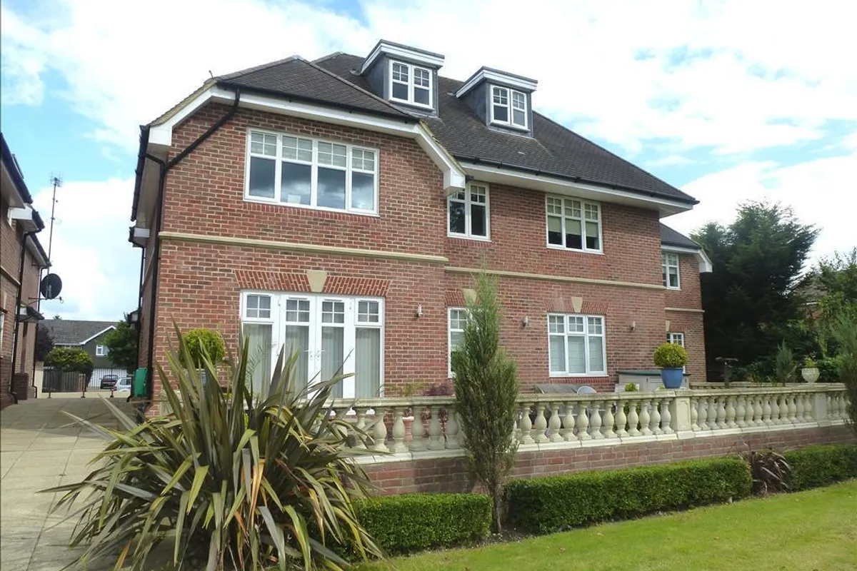 Shoppenhangers Road, MAIDENHEAD