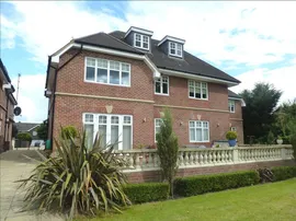 Shoppenhangers Road, MAIDENHEAD photo