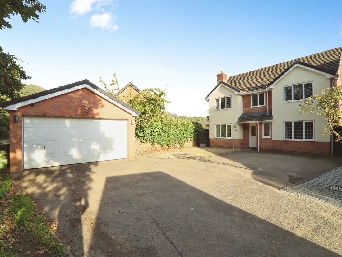 Property photo 33