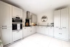 Saturn Drive, CHESTER