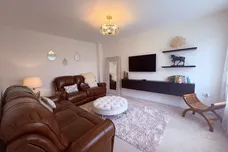 Saturn Drive, CHESTER