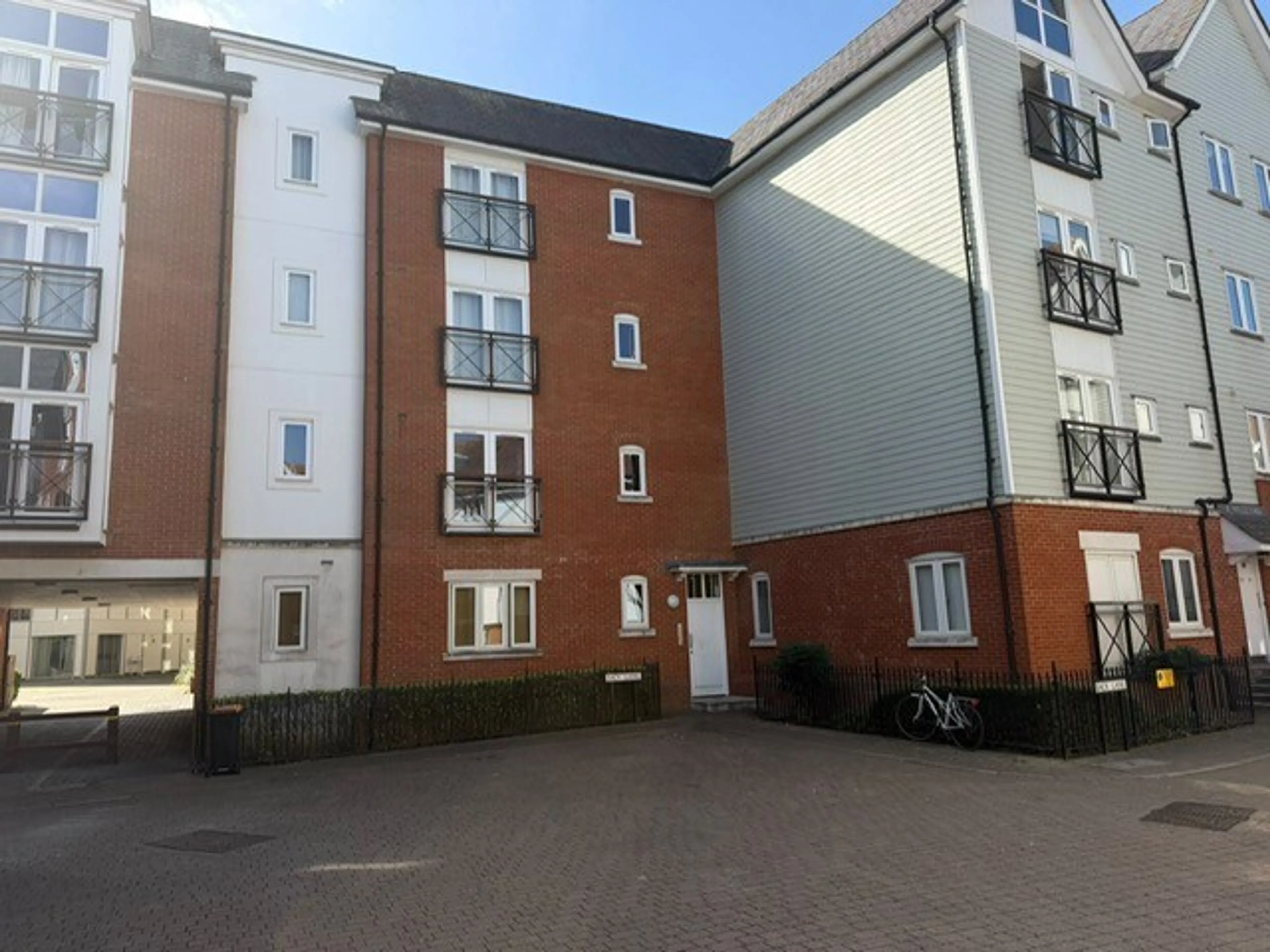 Property photo 0