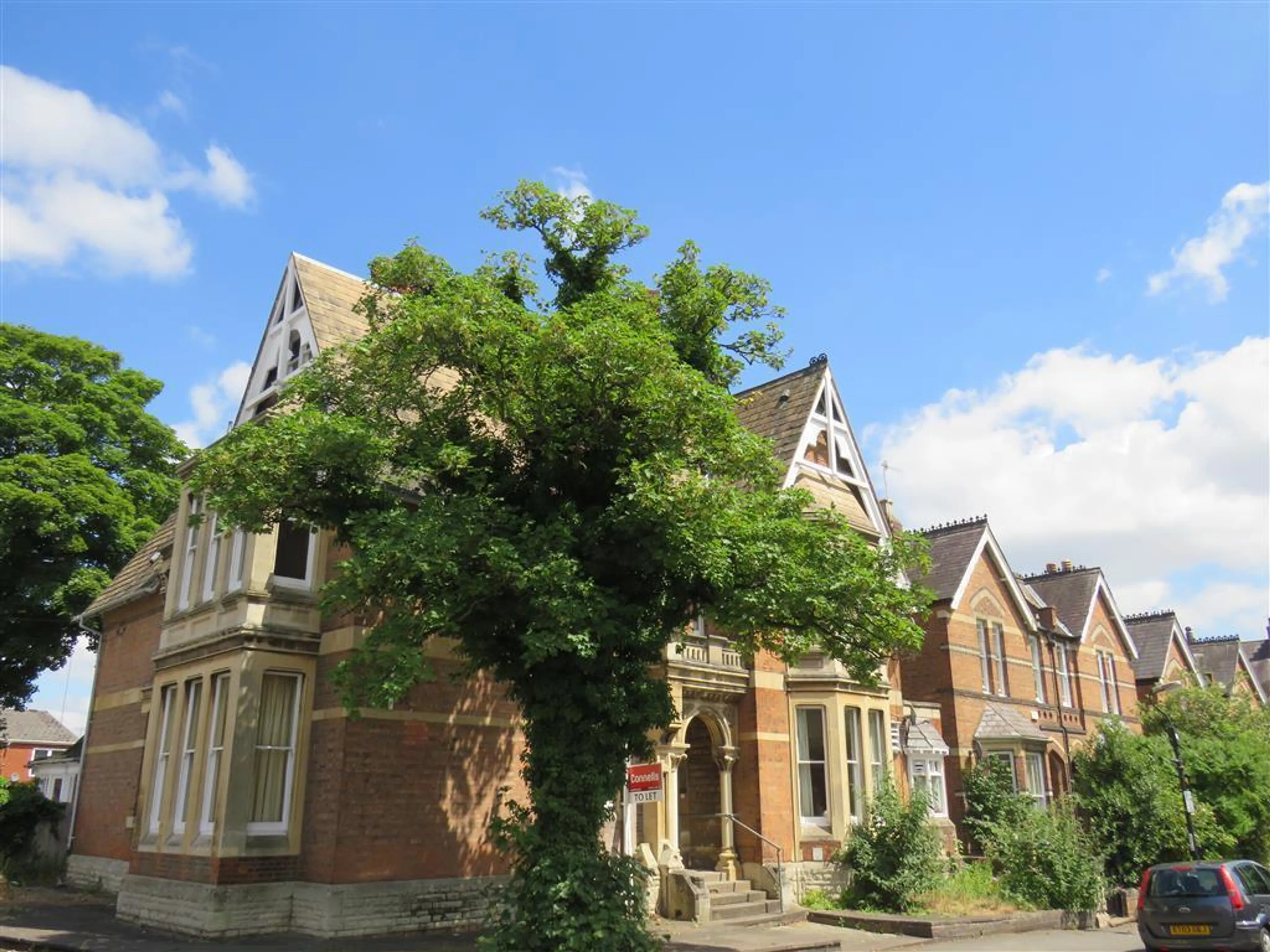 Property photo 0