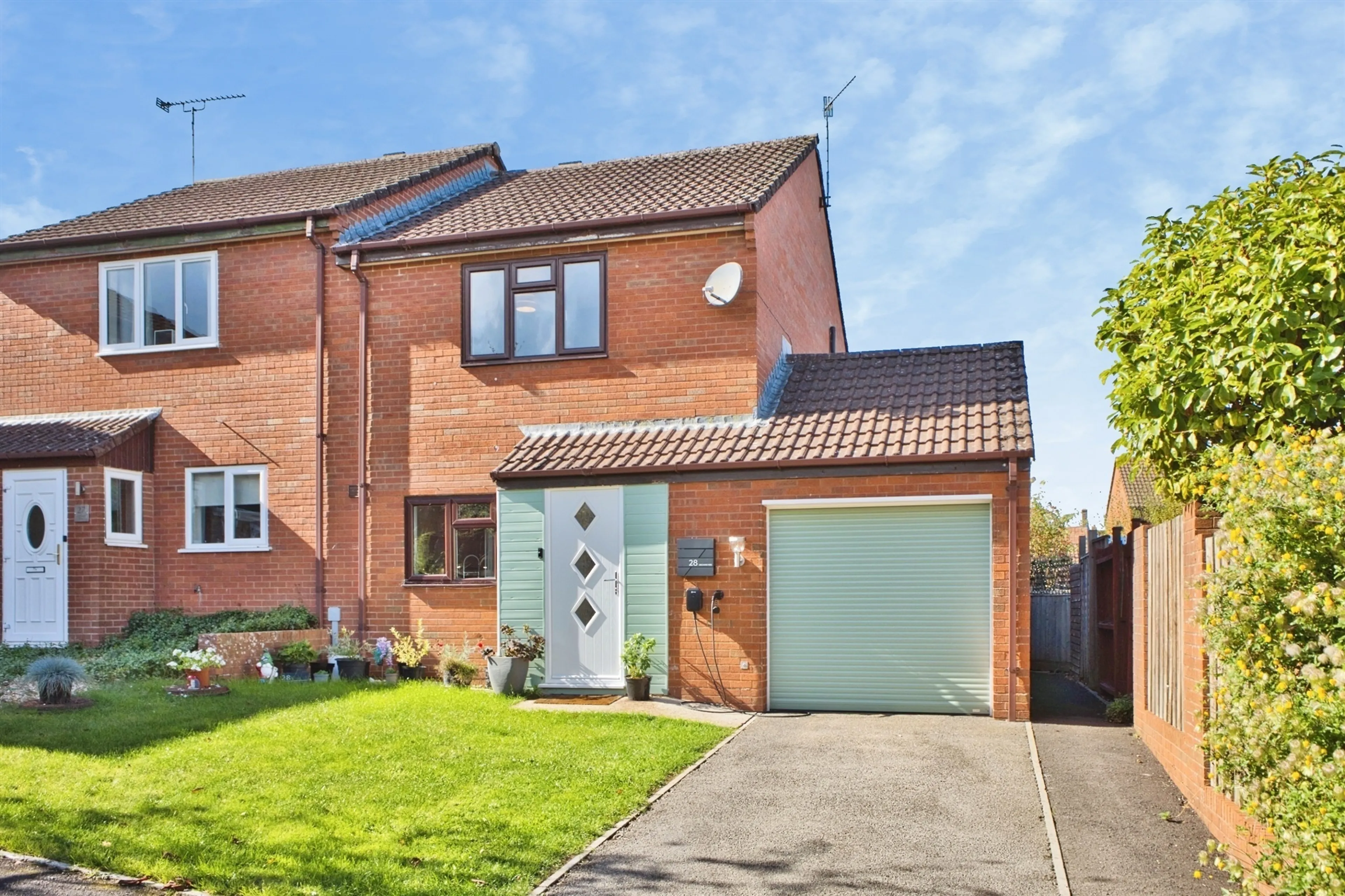 Property at Orchard Rise, CREWKERNE