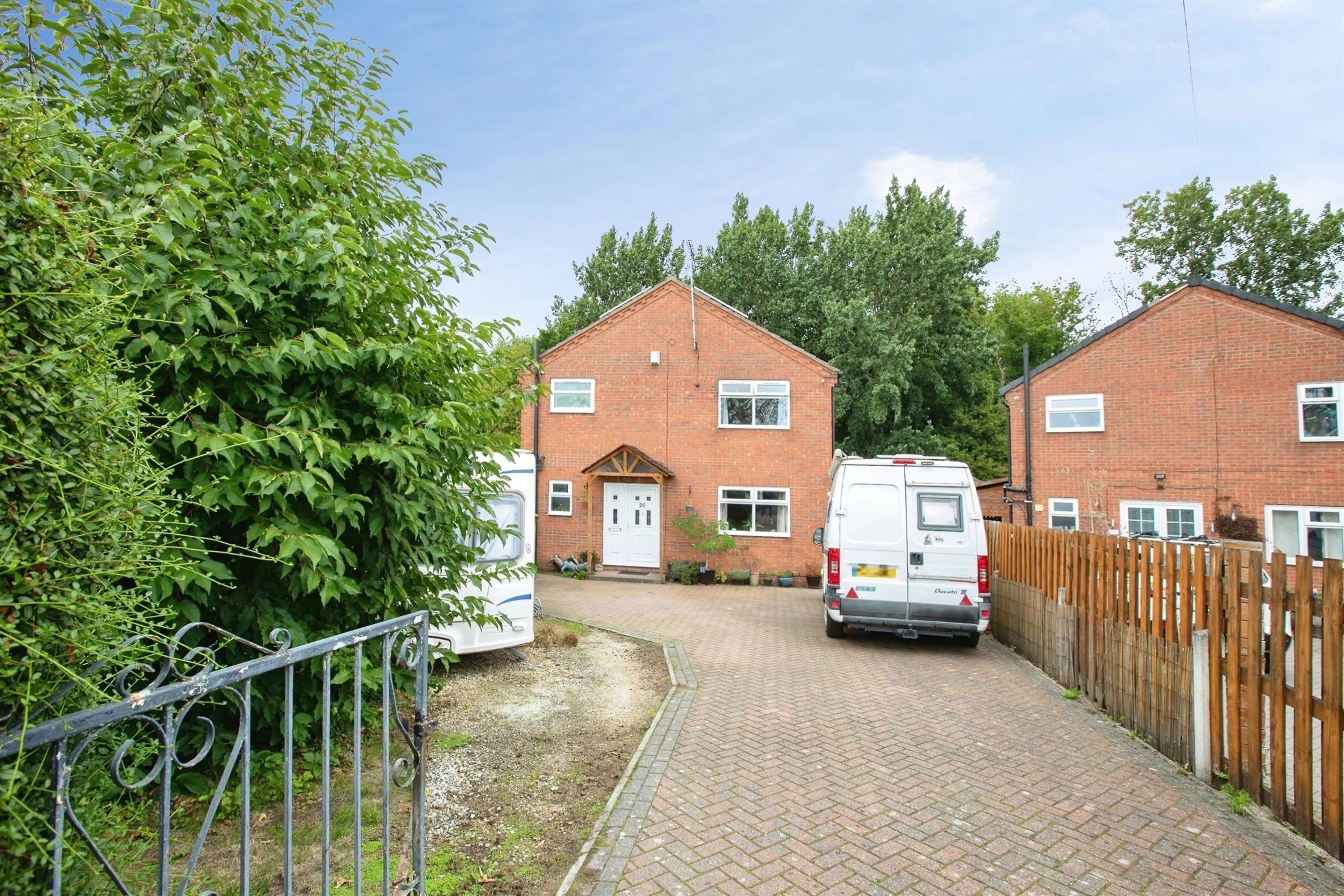 Property photo 0