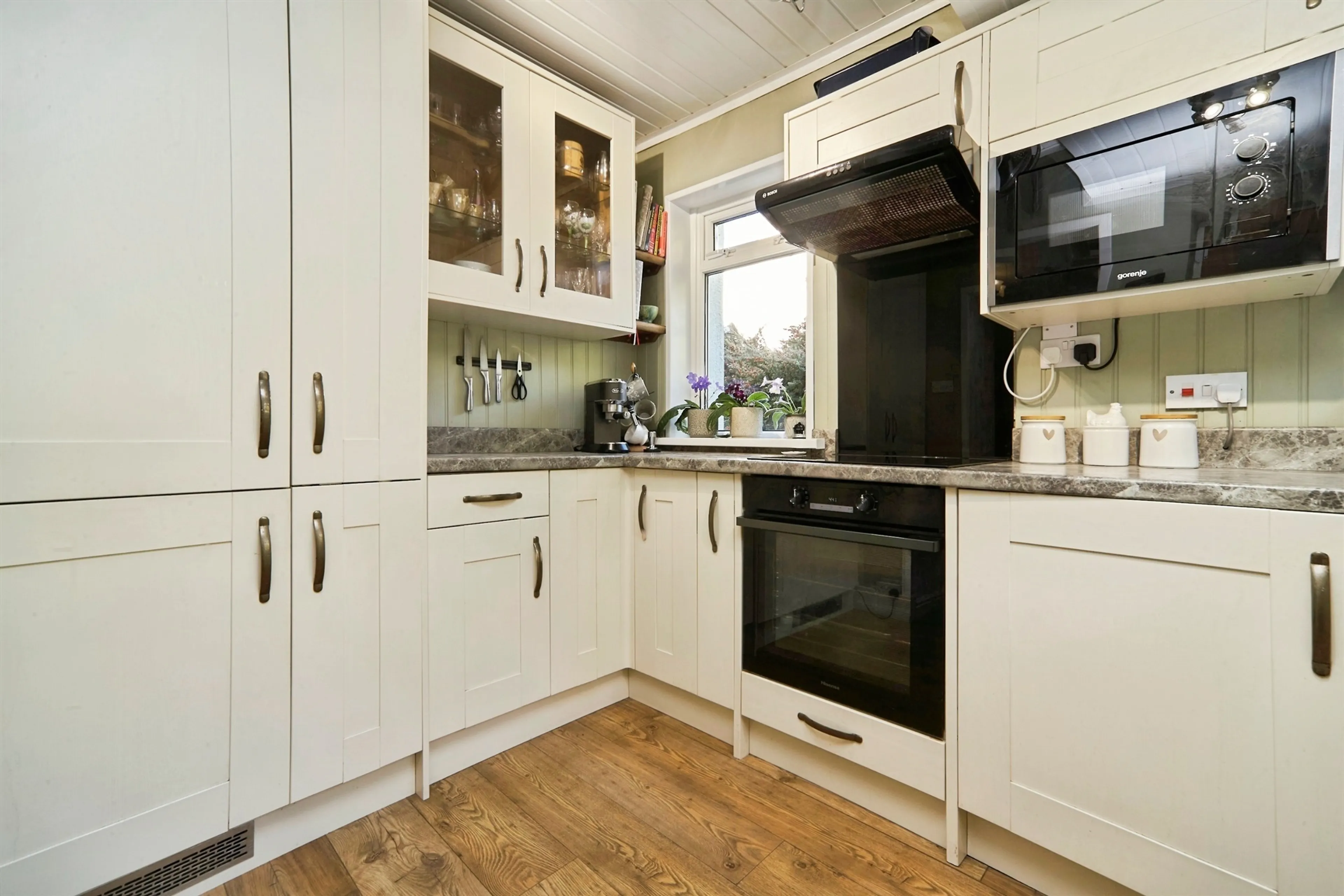 Property at Hill Top Road, Hainworth, Keighley