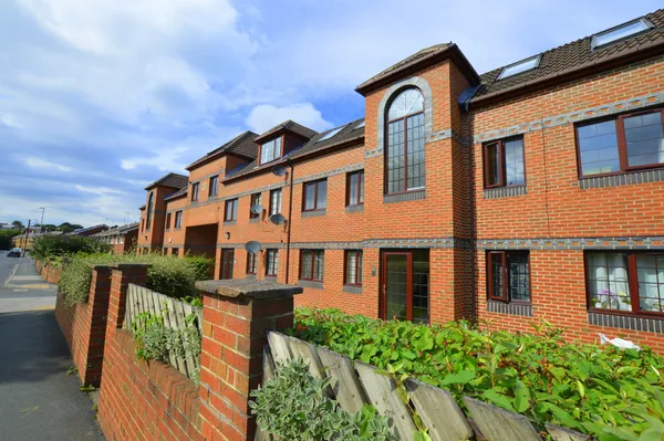 Hanover Court, Morley