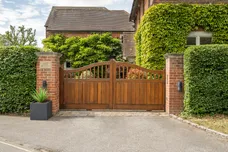 School Road, Chislehurst, BR7 photo 4